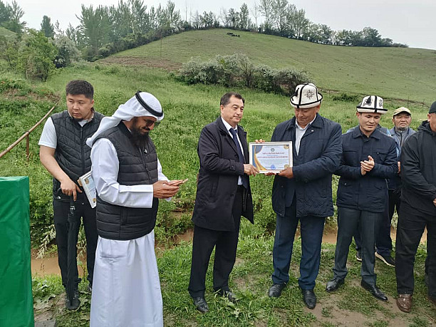 Бүгүн 2024-жылдын 26-майы "Ас-Сафа" борбору коомдук бирикмеси тарабынан  Кара-Кочкор айыл өкмөтүнө караштуу Сары-Булак айылына таза суу чыгарылды.